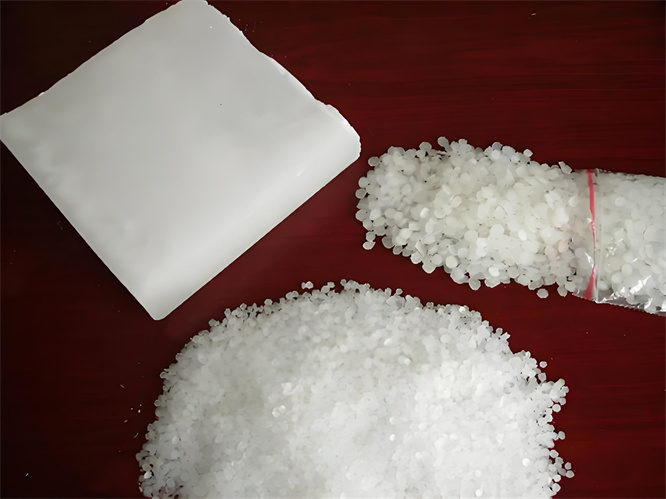 Refined parafin